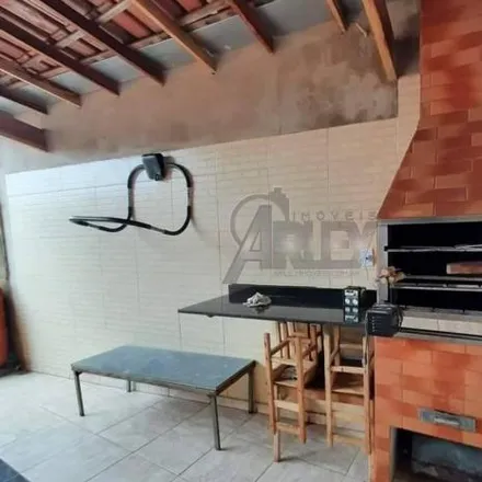 Buy this 4 bed house on Avenida Francisco Peres in Interlagos, Montes Claros - MG