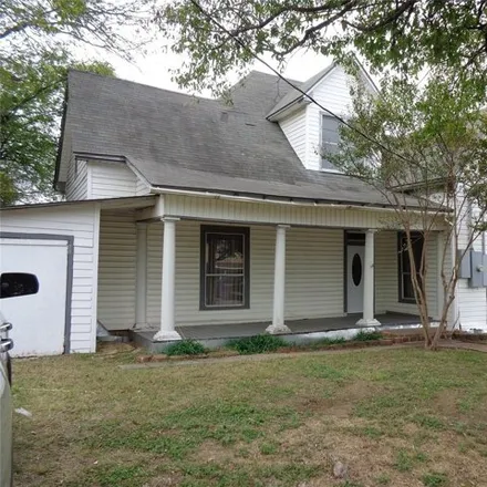 Buy this 3 bed house on 211 W Purdom Ave in Alvarado, Texas