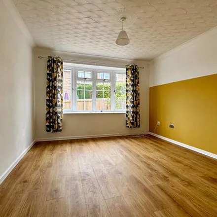 Image 3 - Captain Barton Close, Slad, GL5 1RL, United Kingdom - Apartment for rent