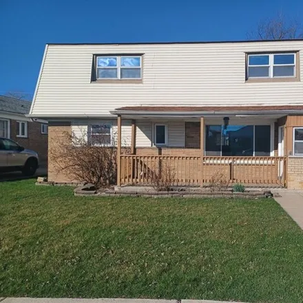 Buy this 4 bed house on 8026 South Kolmar Avenue in Chicago, IL 60652