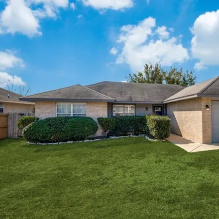 Image 1 - 2046 Bentwood Drive, New Braunfels, TX 78130, USA - House for rent