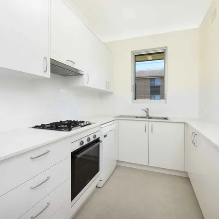 Image 1 - 16 Hardie Street, Neutral Bay NSW 2089, Australia - Apartment for rent