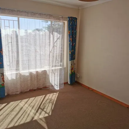 Rent this 3 bed apartment on Pick n Pay in Sitrus Crescent, Mbombela Ward 14