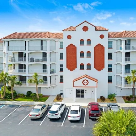 Buy this 3 bed condo on 768 Lago Drive in Cape Canaveral, FL 32920