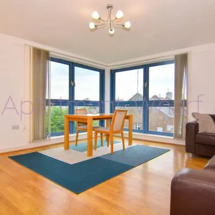 Rent this 3 bed apartment on 1-71 Epping Close in Millwall, London