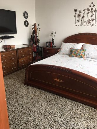 Rent this 3 bed apartment on Carrera 62 in Comuna 19, 760033 Perímetro Urbano Santiago de Cali