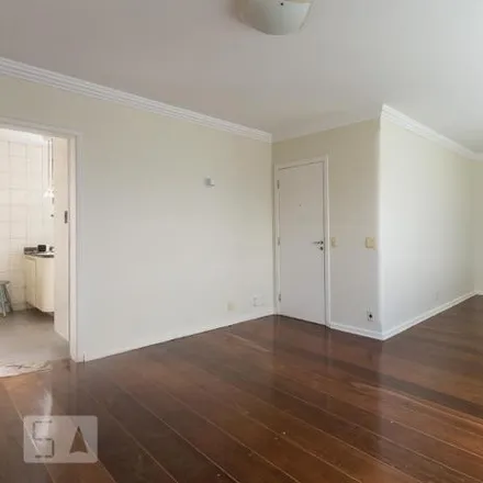 Buy this 3 bed apartment on Avenida Itacira 2553 in Mirandópolis, São Paulo - SP