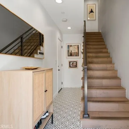 Image 4 - 7391 Waring Avenue, Los Angeles, CA 90046, USA - House for sale