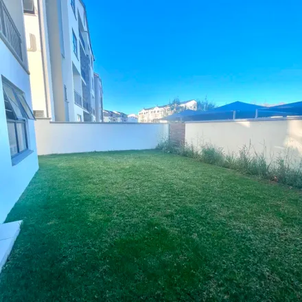 Rent this 3 bed apartment on Urtel Crescent in Helderzicht, Somerset West