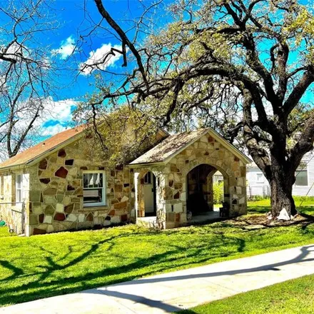 Image 2 - Church of Christ, 630 North Patrick Street, Dublin, TX 76446, USA - House for sale