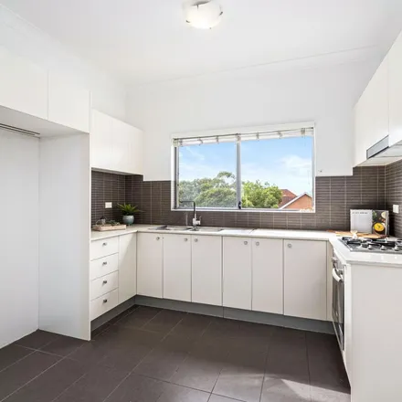 Image 7 - 12 Eastbourne Road, Homebush West NSW 2140, Australia - Apartment for rent