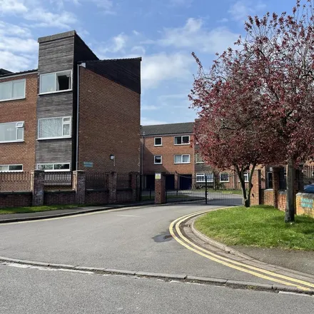 Rent this 2 bed apartment on 15-21 Bath Court in Maidenhead, SL6 6ER