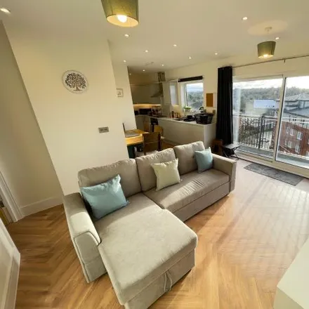 Rent this 4 bed apartment on Ashleigh Court in Solomon's Hill, Rickmansworth