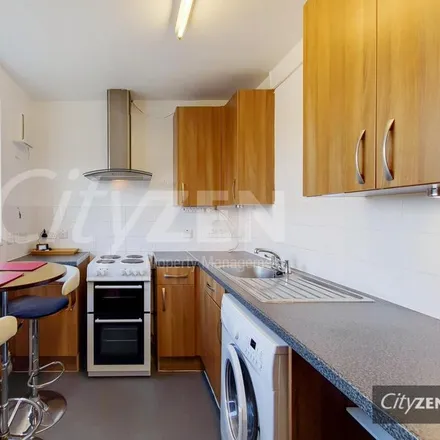 Image 2 - 94-100 Carr Street, Ratcliffe, London, E14 7SU, United Kingdom - Apartment for rent
