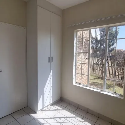 Image 7 - unnamed road, Wilgeheuwel, Roodepoort, 2040, South Africa - Apartment for rent