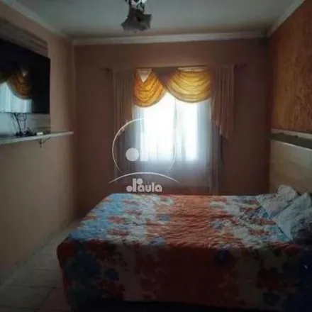 Rent this 2 bed house on Rua Itajurú in Vila Helena, Santo André - SP