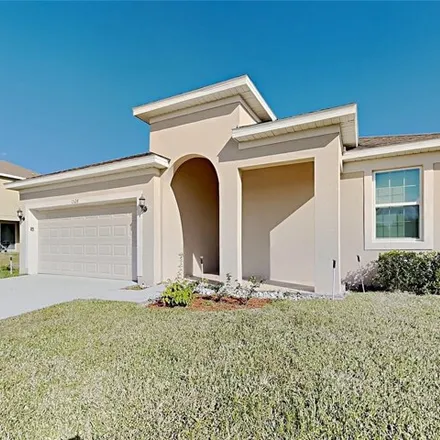 Rent this 4 bed house on 1328 Aronimink Drive in Mount Dora, FL 32757