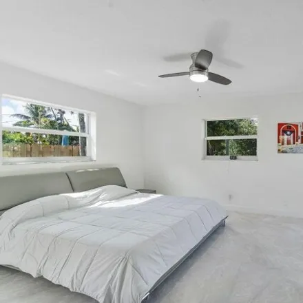 Image 9 - 1207 Southeast 9th Terrace, Deerfield Beach, FL 33441, USA - House for rent