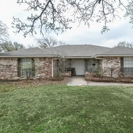 Rent this 2 bed house on OConnor @ Cason - S - FS in North O'Connor Road, Irving