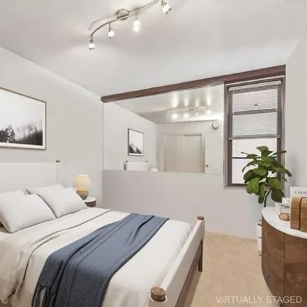 Image 7 - 83-11 139th Street, New York, NY 11435, USA - Apartment for sale
