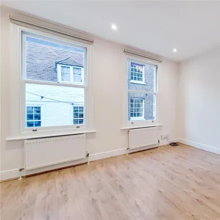 Rent this 1 bed apartment on Flask Walk in London, NW3 1QE