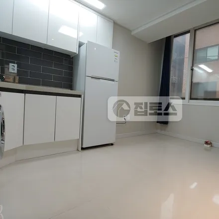 Image 2 - 서울특별시 강남구 논현동 144-15 - Apartment for rent