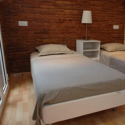 Image 5 - Carrer d'Obradors, 9, 08002 Barcelona, Spain - Apartment for rent