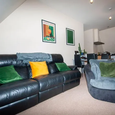 Rent this 2 bed apartment on Armour Leisure in Pall Mall, Leigh on Sea