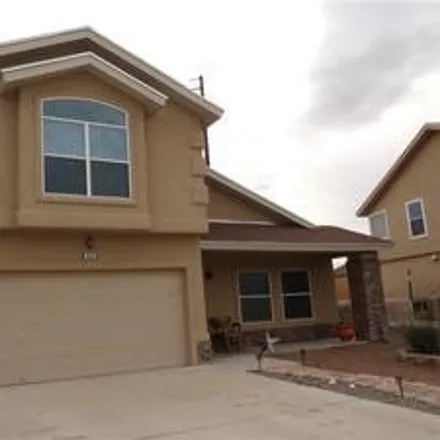 Rent this 3 bed house on 435 Vidale Lungo Avenue in Green Acres Colonia, El Paso