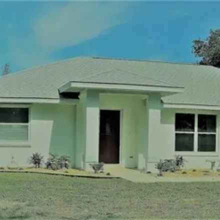 Rent this 2 bed house on 737 Matland Street in Nokomis, Sarasota County