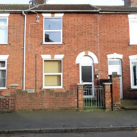 Rent this 3 bed townhouse on VJ Rout in 10 Denmark Road, Beccles