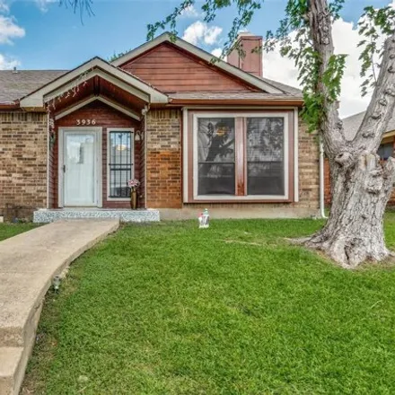 Buy this 4 bed house on 3936O B Crowe Dr in Dallas, Texas