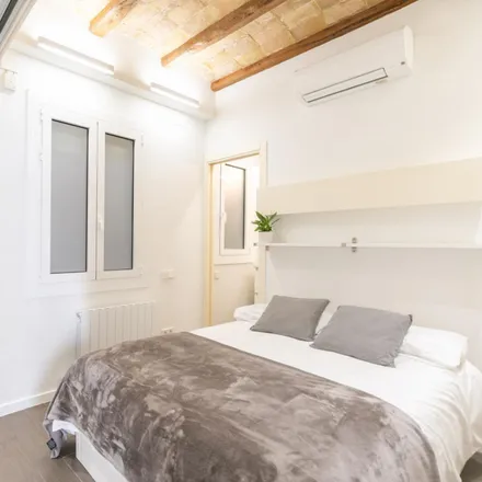 Rent this 1 bed apartment on Carrer de Provença in 81-83, 08029 Barcelona