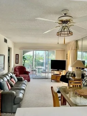 Buy this 2 bed condo on 99 Highpoint Circle South in Collier County, FL 34103