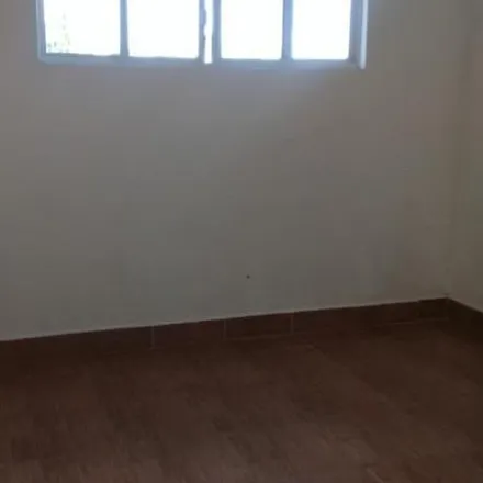 Buy this 8 bed apartment on Servidão Caminho do Arvoredo in São João do Rio Vermelho, Florianópolis - SC