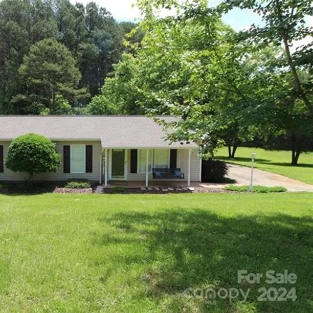 Buy this 3 bed house on 789 13th Street Place Northwest in Conover, NC 28613