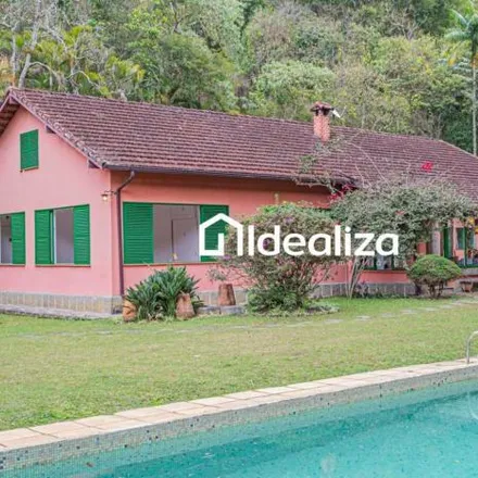 Buy this 6 bed house on unnamed road in Vale do Roncador, Teresópolis - RJ