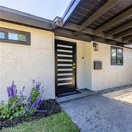 Image 4 - 15698 Kalisher Street, Los Angeles, CA 91344, USA - House for sale