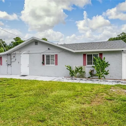 Buy this 5 bed duplex on 5043 Old Cheney Highway in Orange County, FL 32807