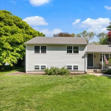 Buy this 4 bed house on 17 Old Black Point Road in Crescent Park, East Lyme