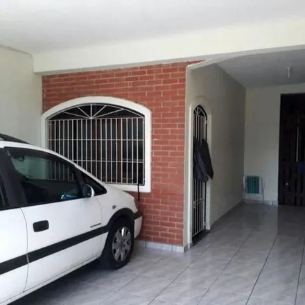 Buy this 6 bed house on Avenida Engenheiro José de Barros Saraiva in Jardim Savoy, Itanhaem - SP