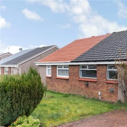 Buy this 2 bed house on Kirkhill Avenue in Cambuslang, G72 8EW