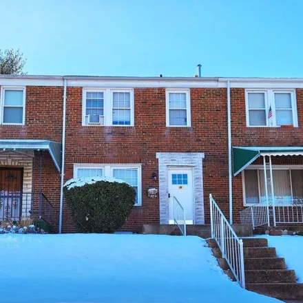 Image 2 - 1611 Northwick Road, Baltimore, MD 21218, USA - Townhouse for sale