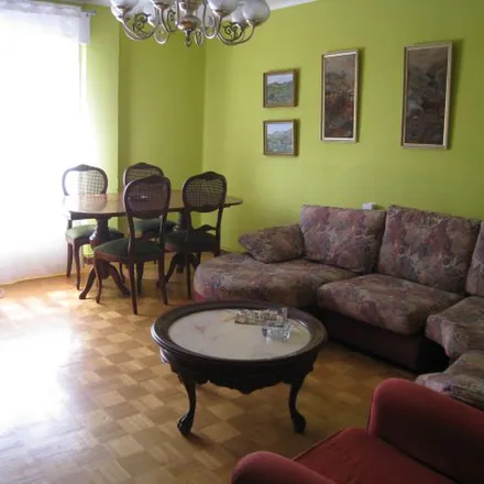 Rent this 4 bed apartment on Calle González Besada in 33, 33007 Oviedo