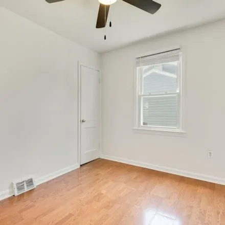 Image 7 - 5010 Sheridan Street, Riverdale Park, MD 20737, USA - House for rent