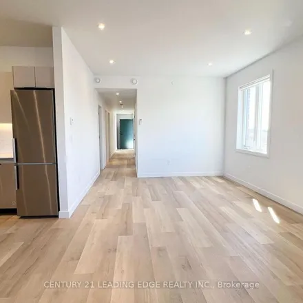 Image 7 - 180 Cameron Avenue, Toronto, ON M6M 3P1, Canada - Apartment for rent