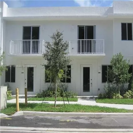 Image 1 - 2630 NE 213th St Unit 108, Miami, Florida, 33180 - House for rent