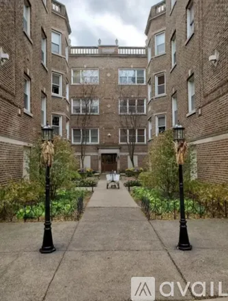Rent this 2 bed apartment on 1049 West Glenlake Avenue