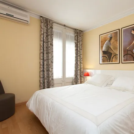 Rent this 2 bed apartment on Passeig de Sant Joan in 44, 08009 Barcelona