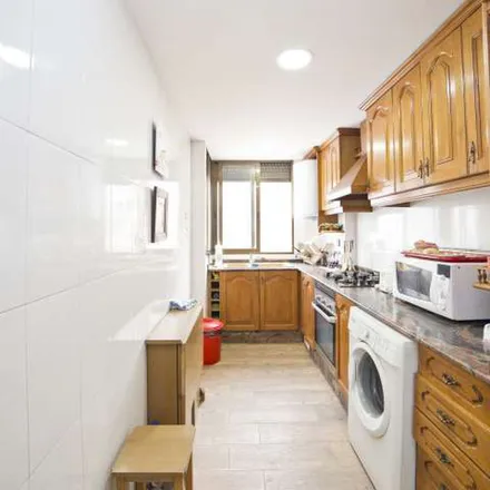 Rent this 4 bed apartment on Carrer de Benicarló in 31, 46020 Valencia